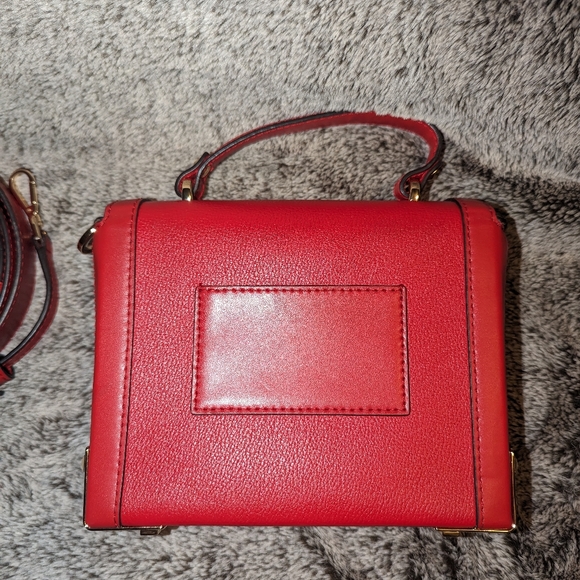 Michael kors small leather trunk crossbody bag - Picture 9 of 9